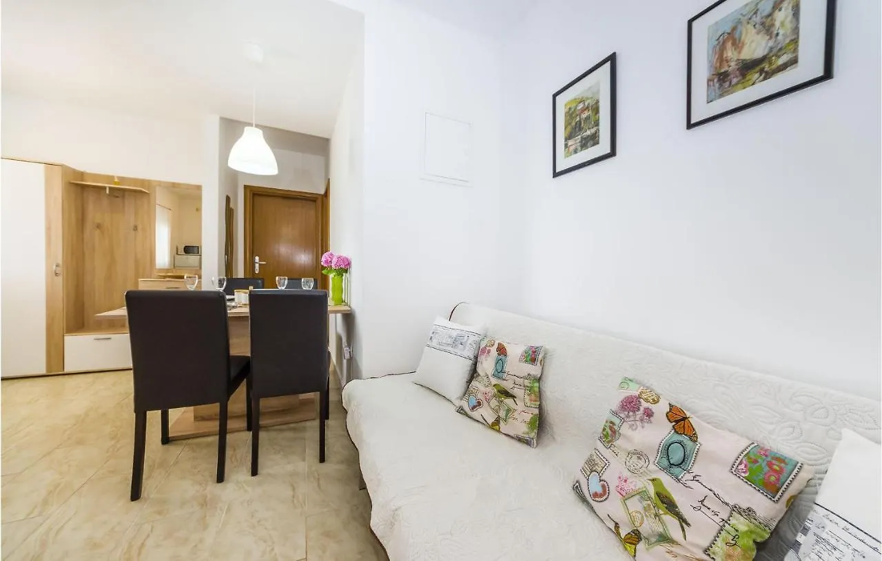 Awesome Apartment In Zdrelac With Kitchen Croatia